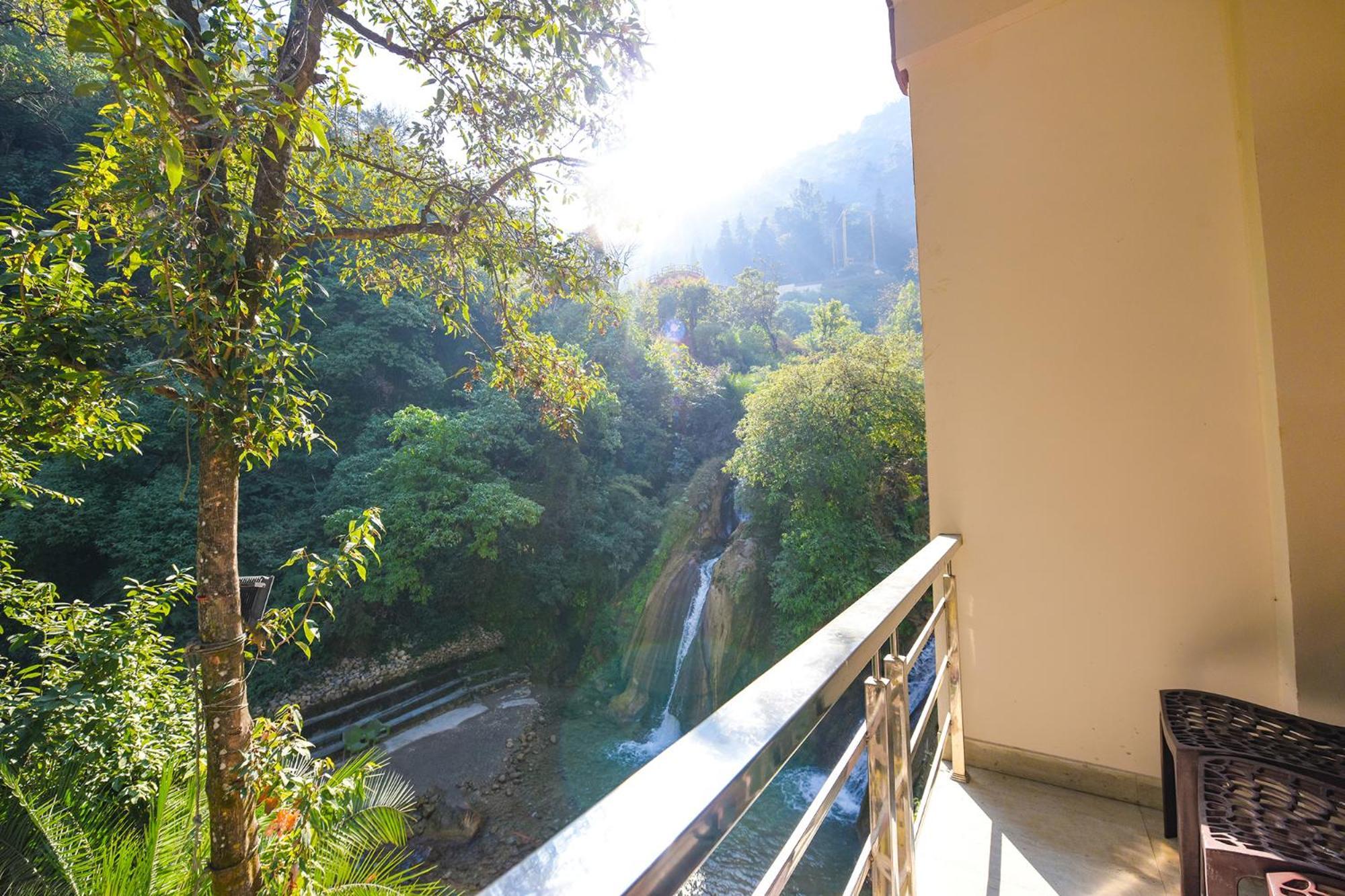 Fabhotel Kempty Lake Resort Mussoorie Dış mekan fotoğraf